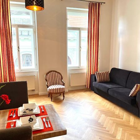 Amazing Apartment Zborovska Prag Exterior foto